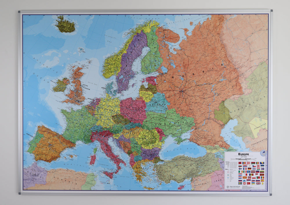 Panneau magnétique - Monde politique - 143 x 89 cm  IGN – La Compagnie des  Cartes - Le voyage et la randonnée